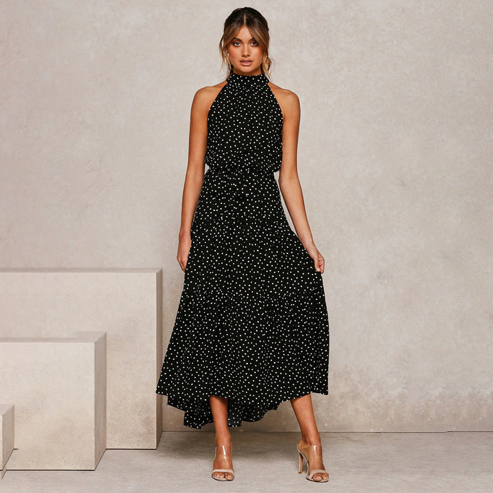 Stilla | Stilfuld Lang Kjole i Feminint Design