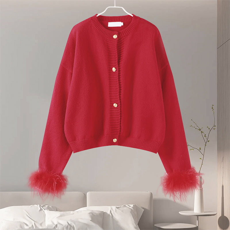 Stilla | Elegant cardigan med fjerdetaljer