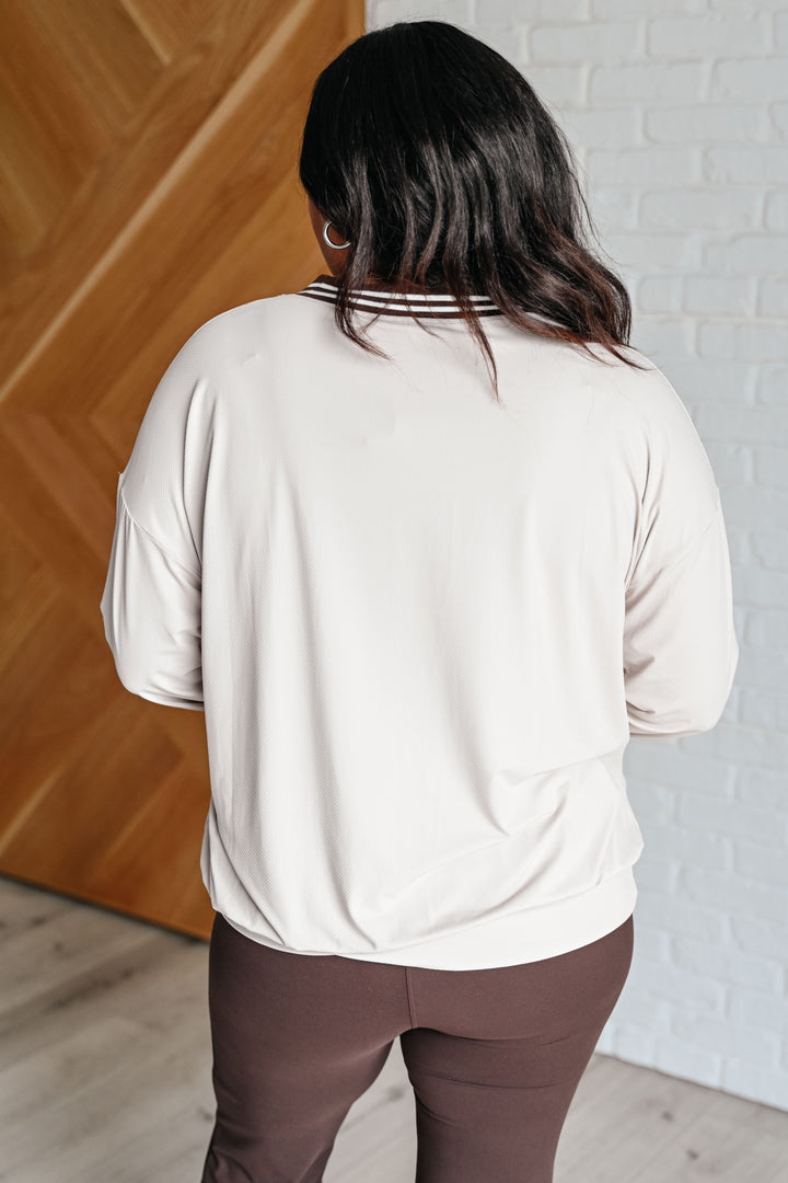 Stilla | Pull V-udskæring All Out Comfort i Creme Mokka