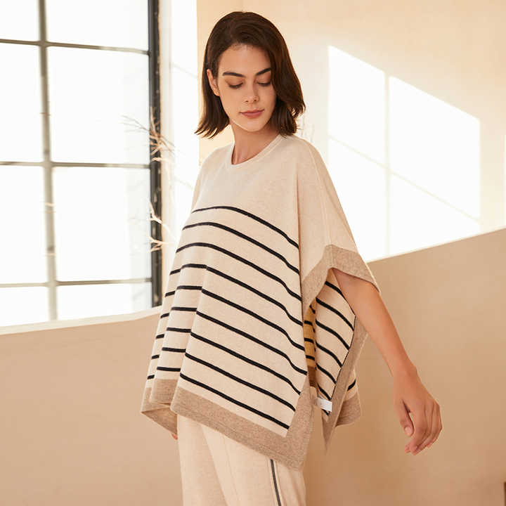 Stilla | Luksuriøs Stribet Poncho Til Elegante Kvinder
