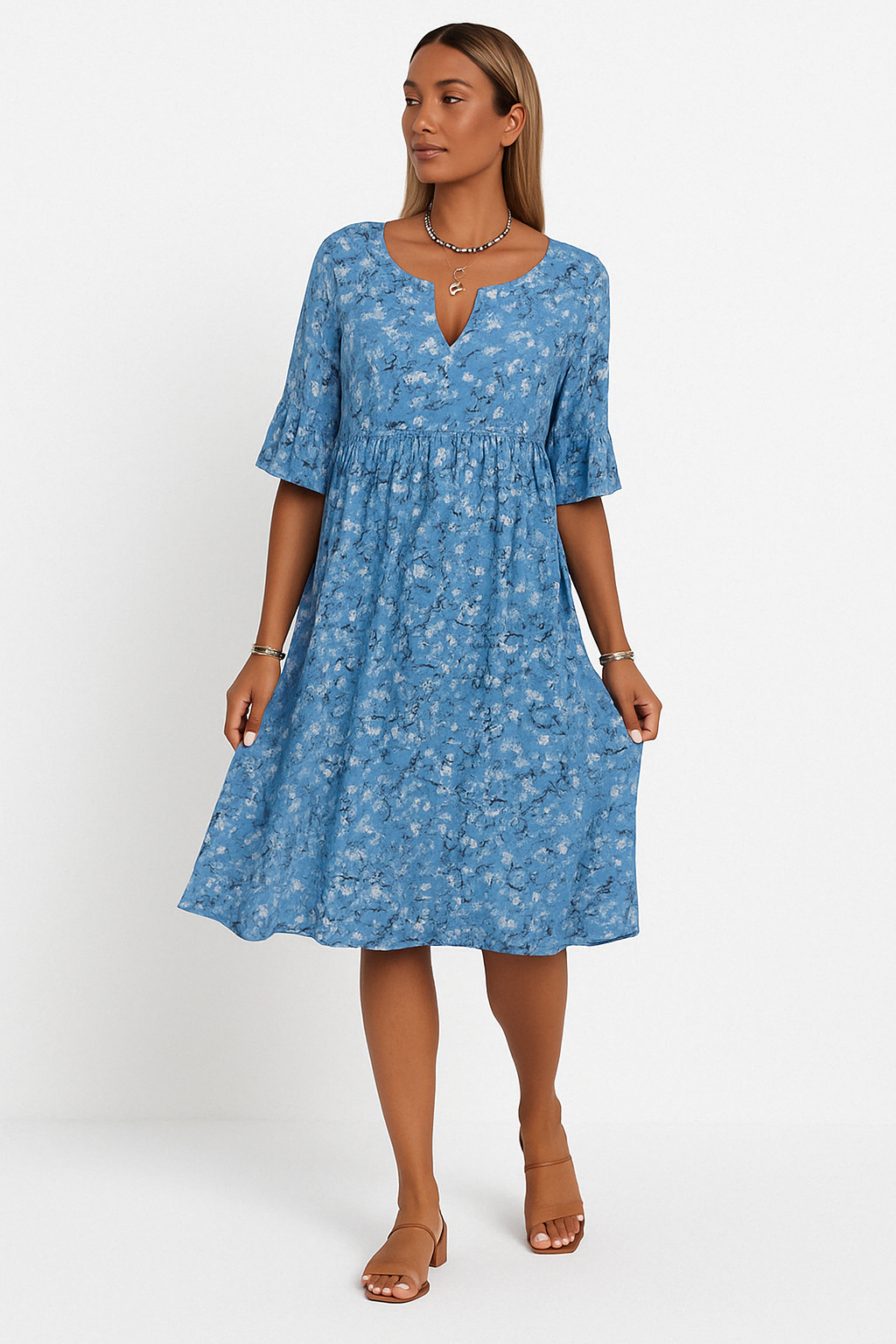 Stilla | Delikat blomstergown