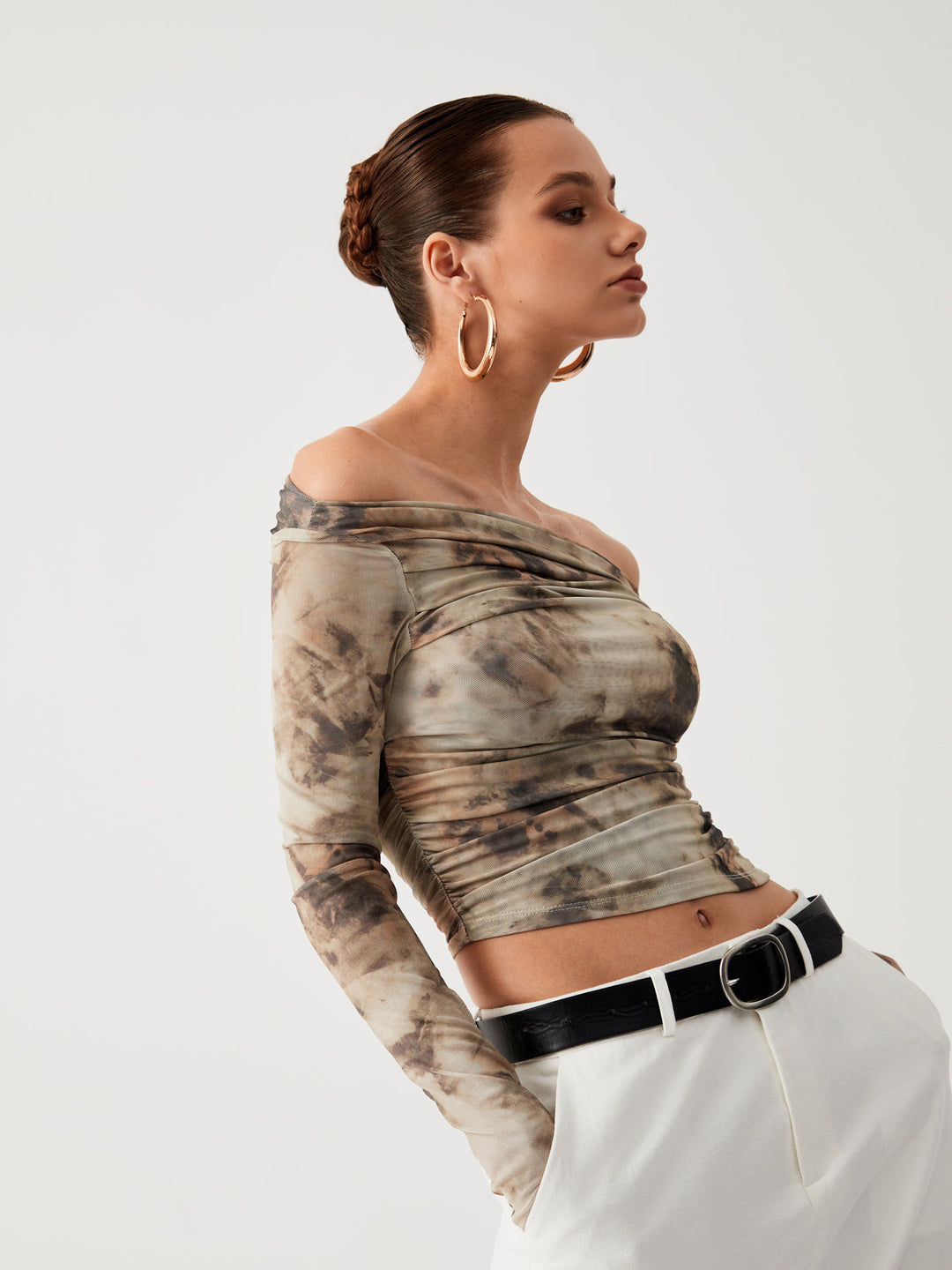 Stilla | Off Shoulder T-shirt