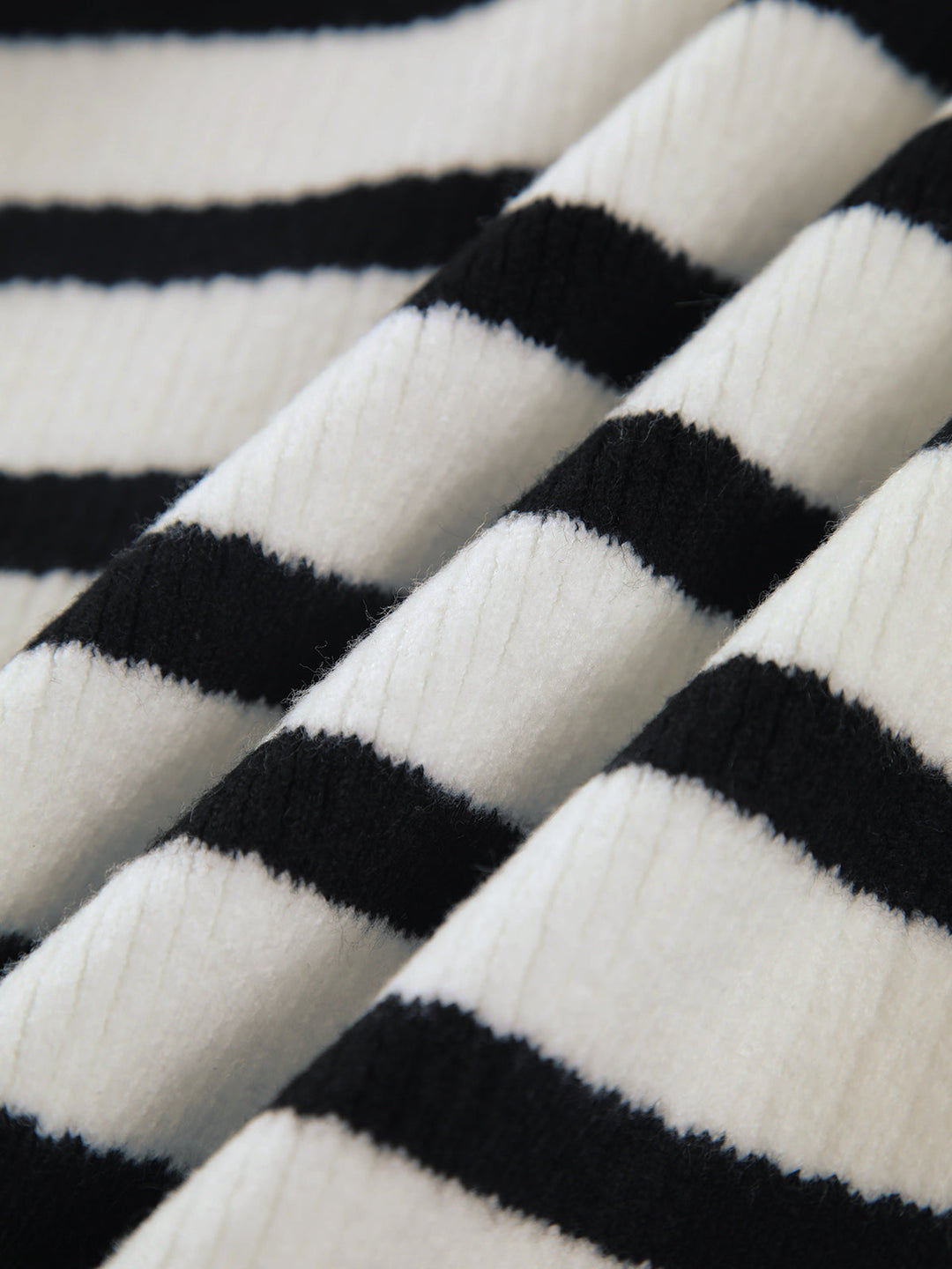 Stilla | Overdimensioneret Stribet Cardigan Med Lommer Til Damer