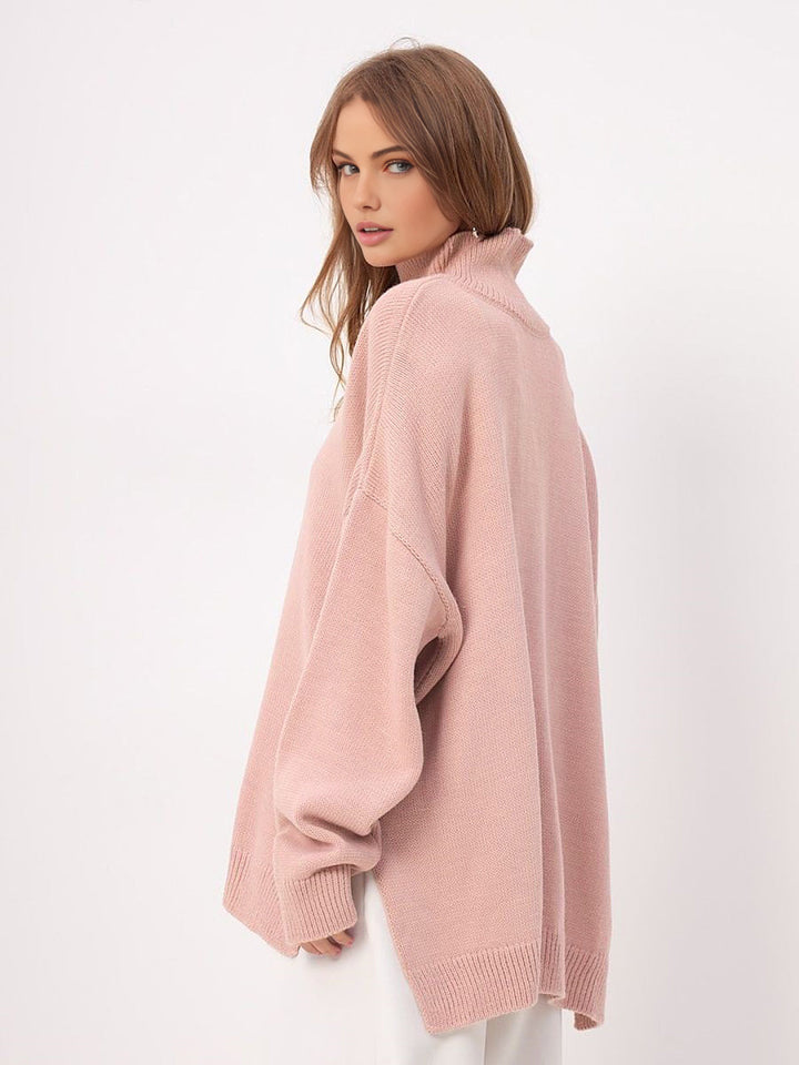 Stilla | Bluse med overdimensioneret rullekrave og slids