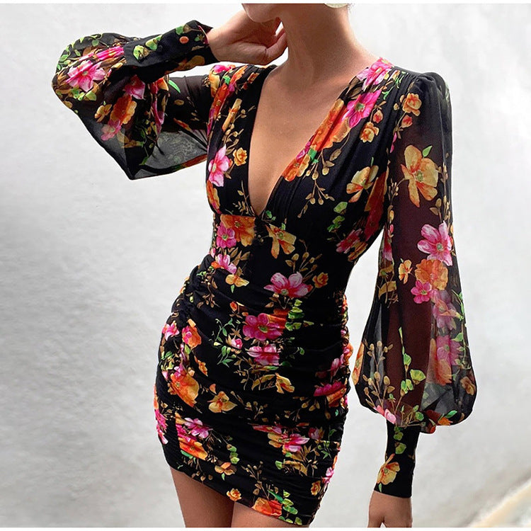 Stilla | Deep V-hals Lange Ærme Blomster Mini Kjole