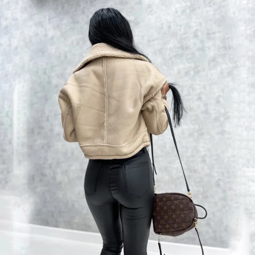 Stilla | Elegant Komfortjakke i Tidløst Design