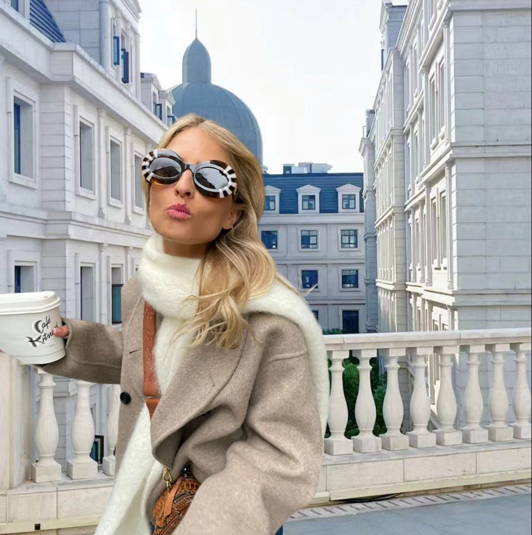 Stilla | Trendy Over size Jakke Med Knaplukning