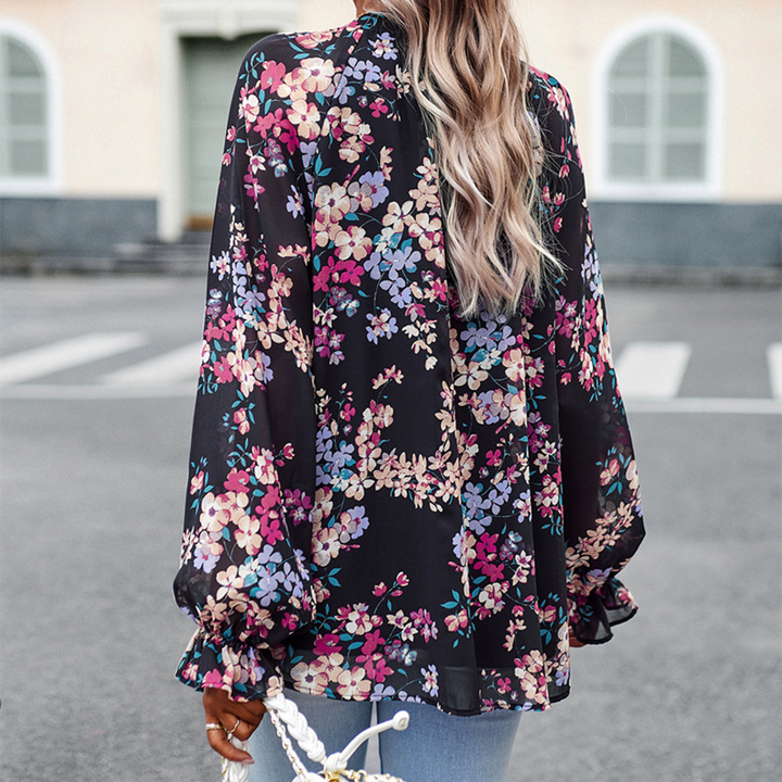Stilla | Elegant blomstermed til et friskt look