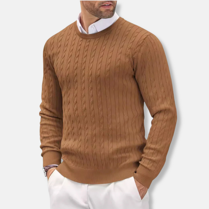 Stilla | Slim Fit Finstrik Rundhals Struktur i Kabelstrik