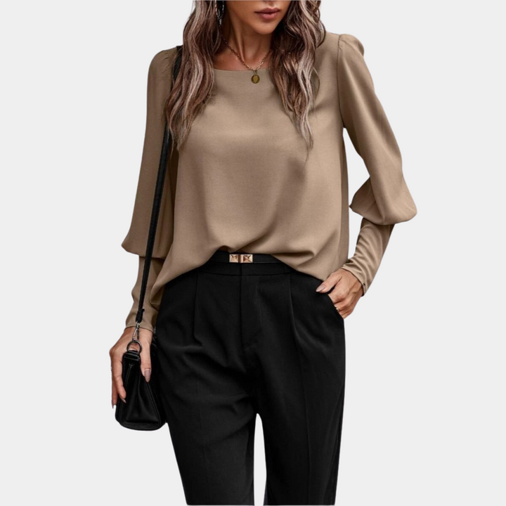 Stilla | Med Elegante Lange ærmer