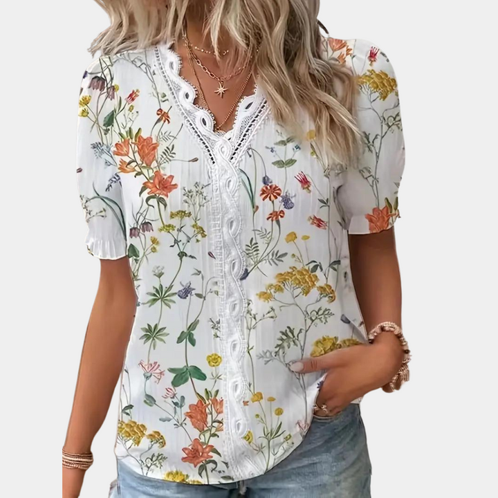 Stilla | Elegant Blusenshirt Til Damer Med Styliseret Kanten