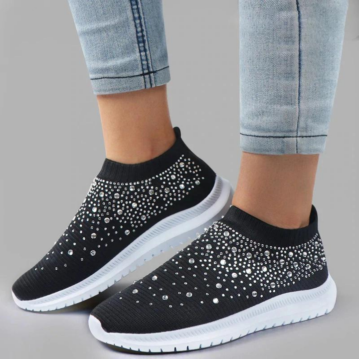Stilla | Stylish Dames Sneakers Slip on Breda Med Et Moderne Udseende