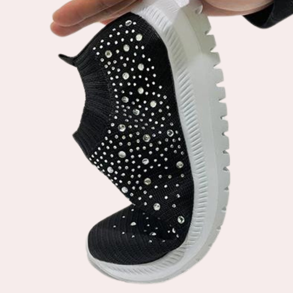 Stilla | Stylish Dames Sneakers Slip on Breda Med Et Moderne Udseende