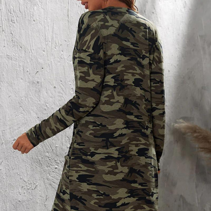 Stilla | Elegant Dame Skjorte Camouflage Med Praktiske Lommer Og En Lang, Elegant Pasform