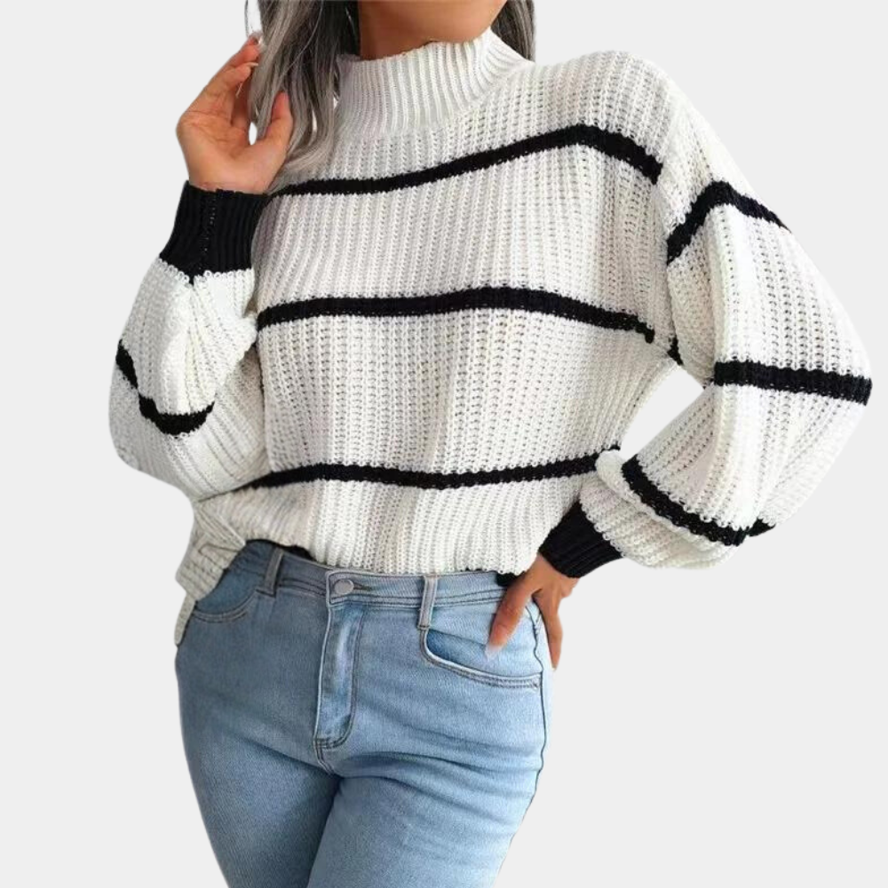 Stilla | Stilfuld Blød Damen Sweater med Høj U-Udskæring