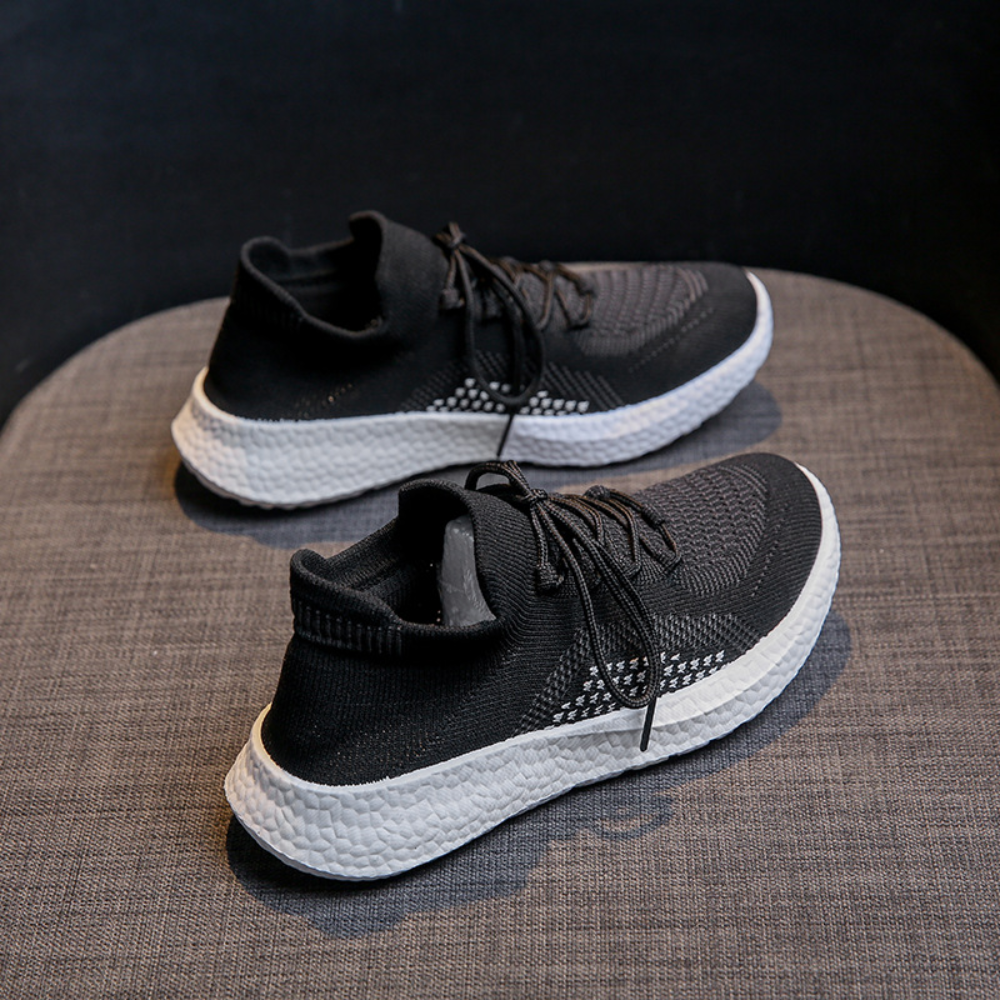 Stilla | Sneakers Elegance Og Komfort Til Et Sofistikeret Kvindeligt Udseende