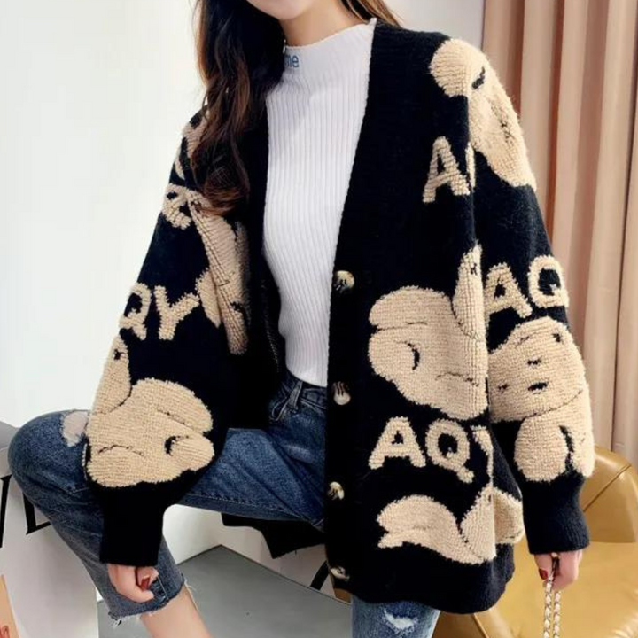Stilla | Cardigan med Bjørnedesign til Kvinder