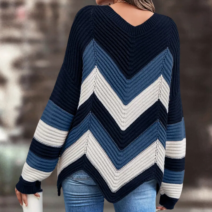 Stilla | Elegant dame sweater med smart bølgemønster