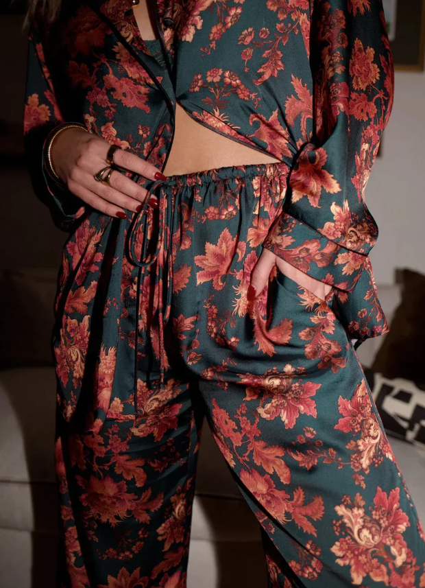 Stilla | Elegant trykt pyjamasæt til kvinder, forår efterår