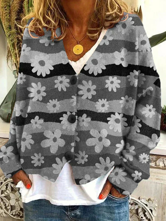Stilla | Lækker cardigan i blomster flannel til damer
