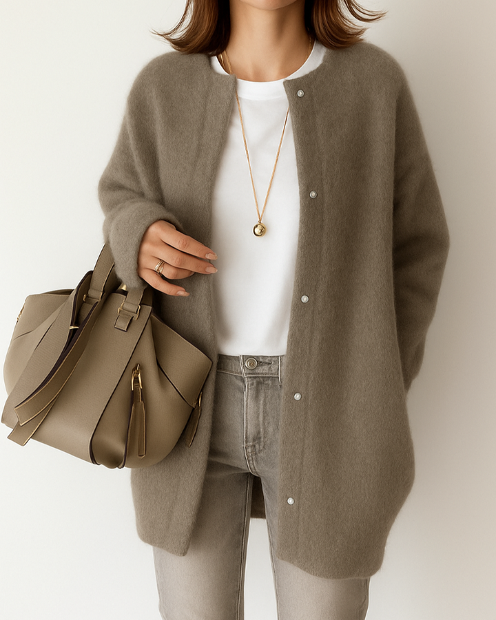 Stilla | Behagelig Minimalistisk Blødt Strikket Blazer til Damer