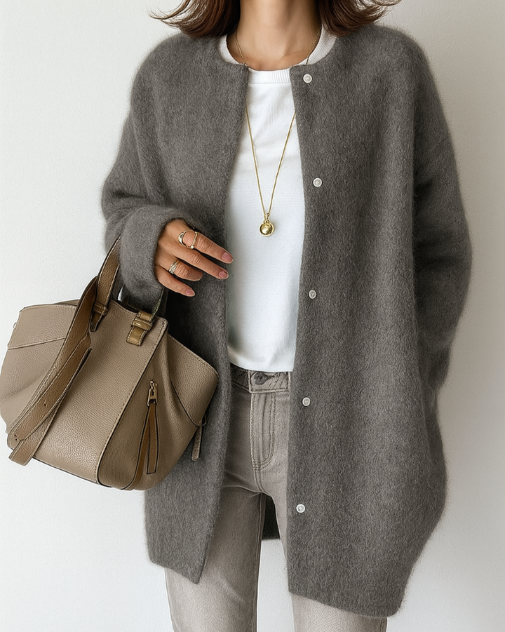 Stilla | Behagelig Minimalistisk Blødt Strikket Blazer til Damer