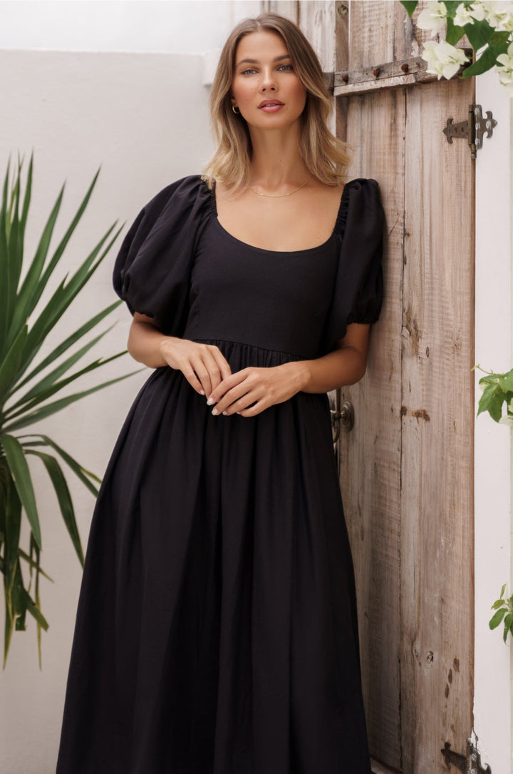 Stilla | Elegante Midikjole Med Puffærmer