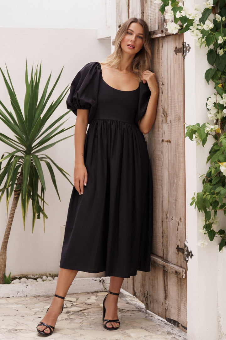 Stilla | Elegante Midikjole Med Puffærmer