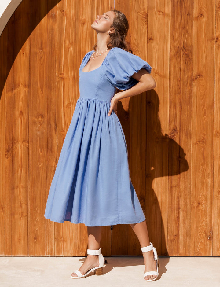 Stilla | Elegante Midikjole Med Puffærmer