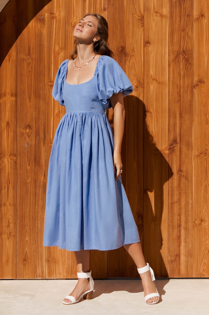 Stilla | Elegante Midikjole Med Puffærmer