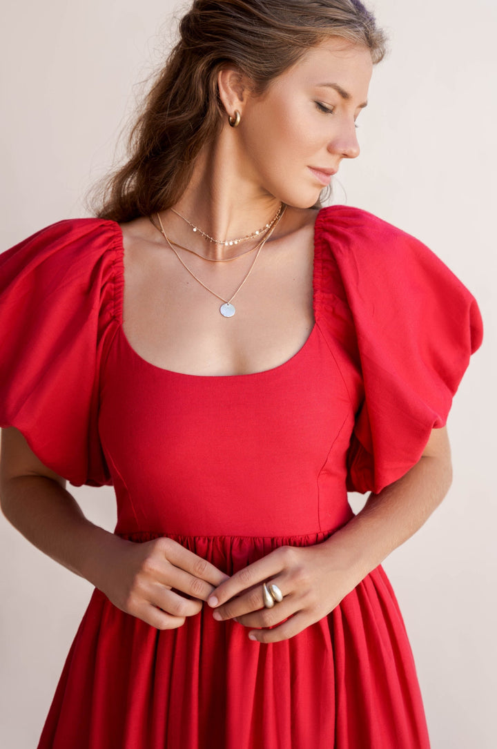 Stilla | Elegante Midikjole Med Puffærmer