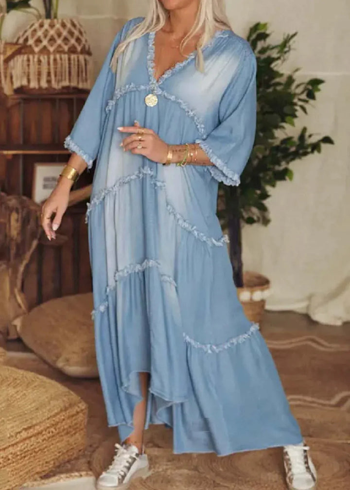 Stilla | Langt Denimkjole Med V-udskæring, Patchwork og Pomponer, Trekvartærmer, Maritim Chic
