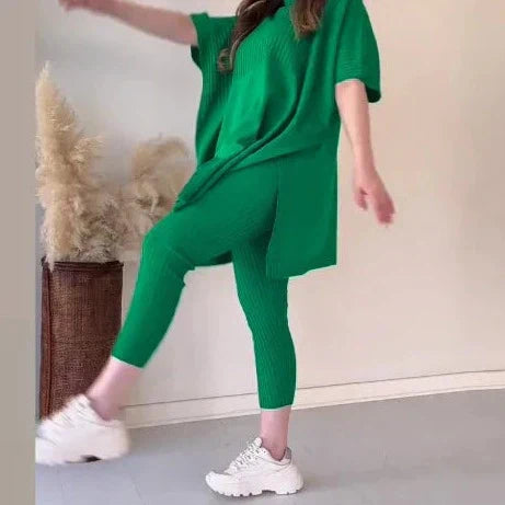 Stilla | Ensemble Natalia Med En Løs Pullover Og Strikket Leggings