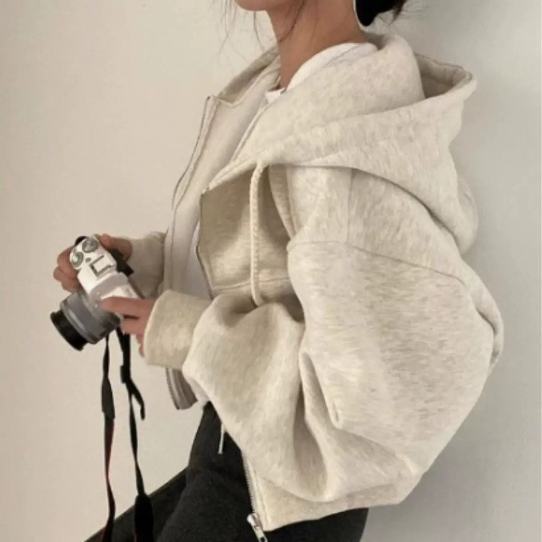 Stilla | Hoodie med Lynlås