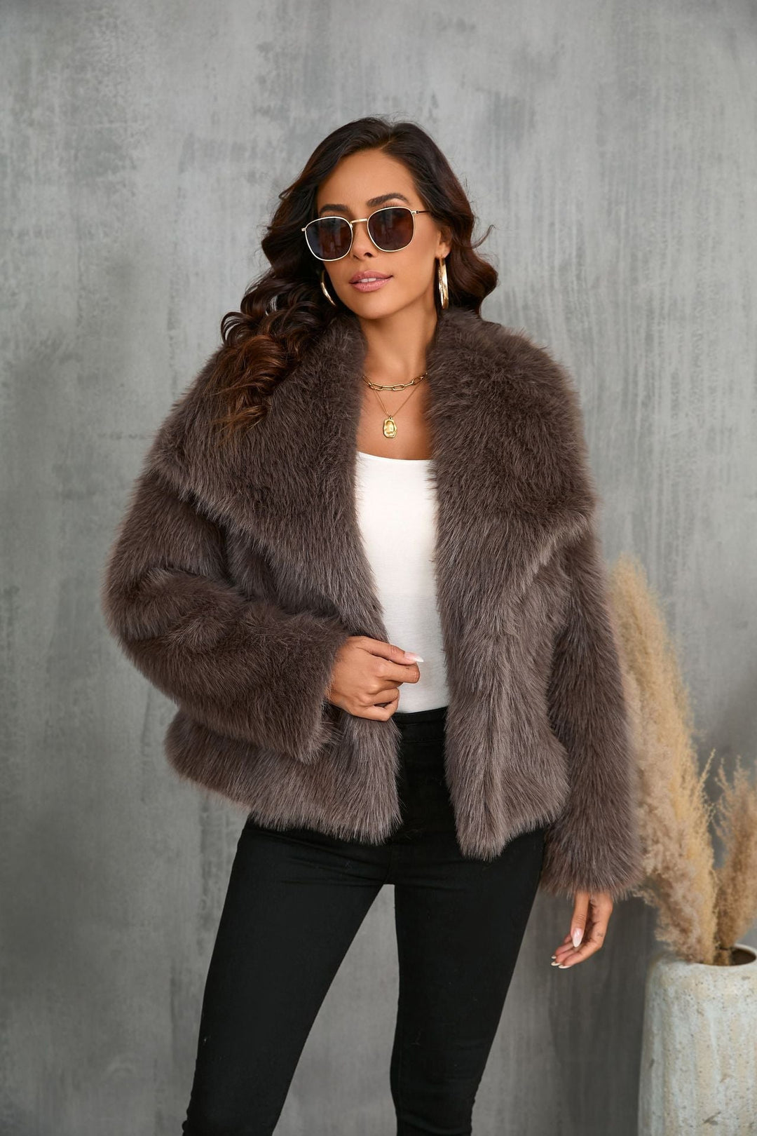 Stilla | Elegant Jakke Af F Faux Fur