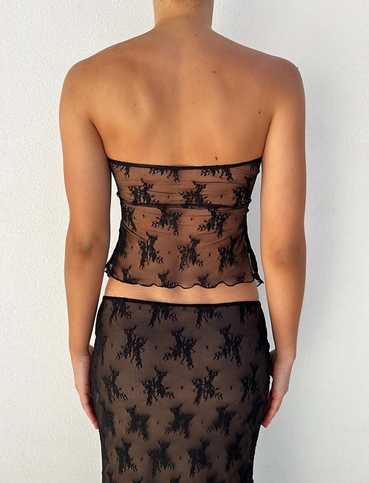 Stilla | Elegante Gennemsigtig Top Med Nederdel