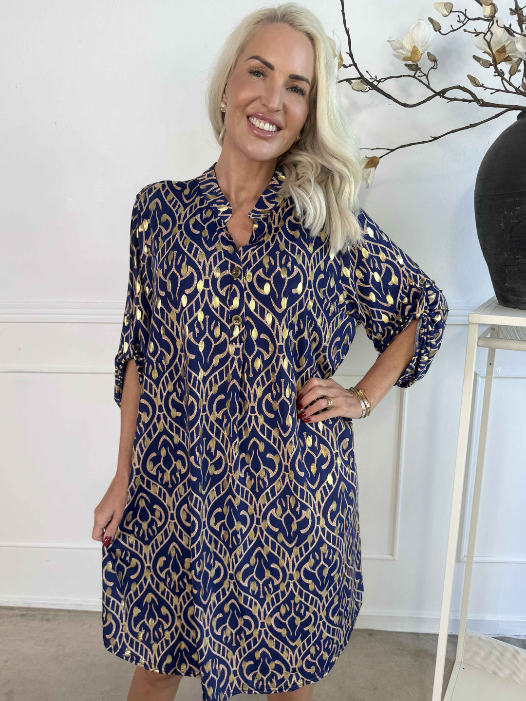 Stilla | Boho Maxikjole Med Gulddetaljer