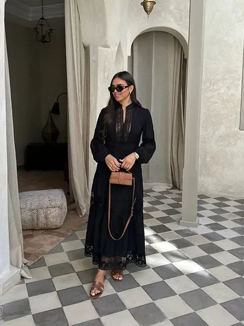 Stilla | Langt Boho Kjole Med Spidse Detaljer
