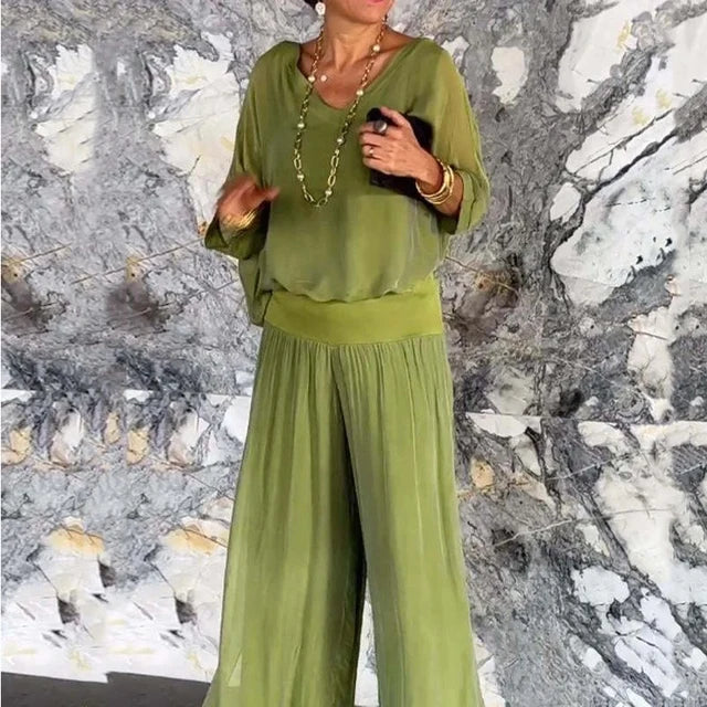 Stilla | Elegant To-delt Sæt Af Chiffon Med Bred Ben