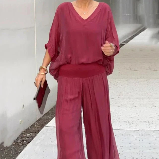 Stilla | Elegant To-delt Sæt Af Chiffon Med Bred Ben
