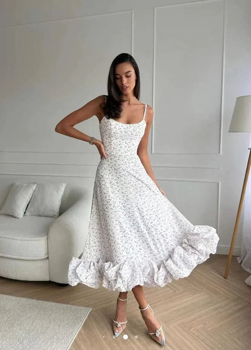 Stilla | Midi Kjole Med Flæse Og Bustier