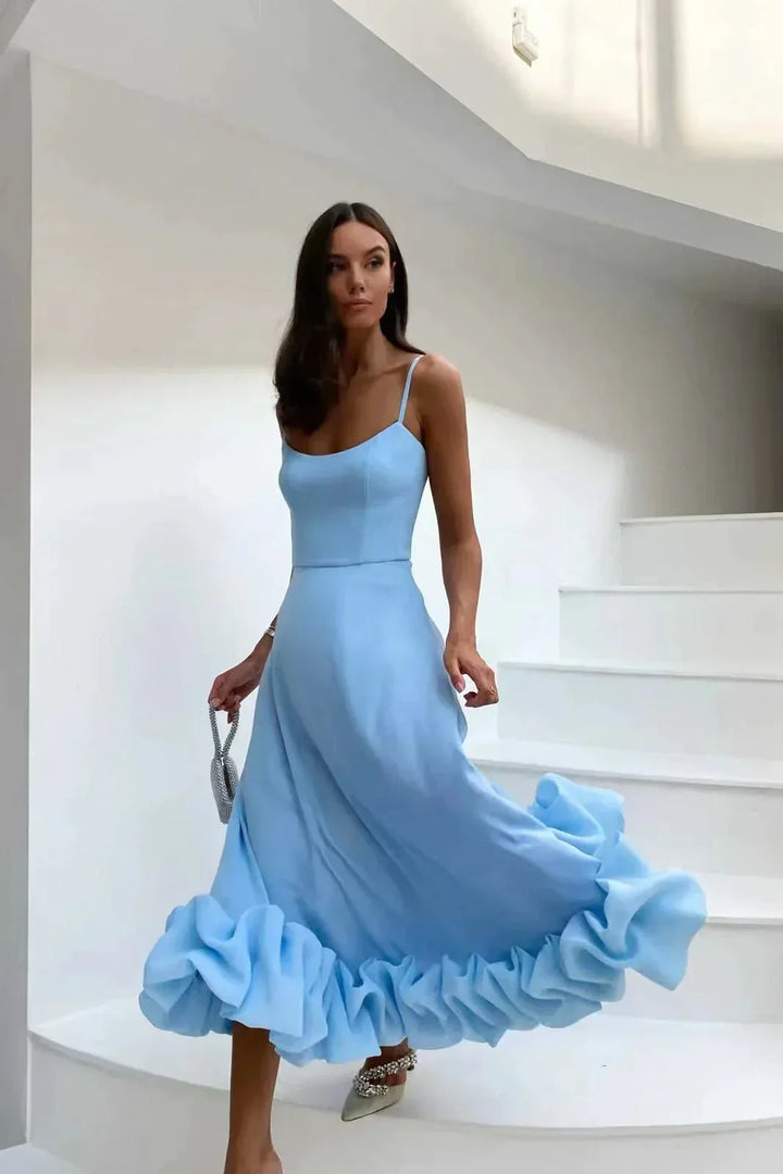 Stilla | Midi Kjole Med Flæse Og Bustier