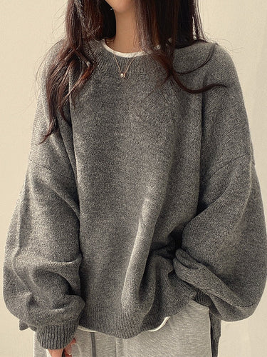 Stilla | Ensfarvet Oversized Sweater med Slidsåbning