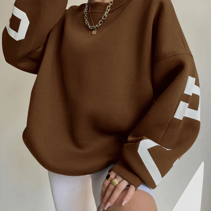 Stilla | Statement Sweater med typografi