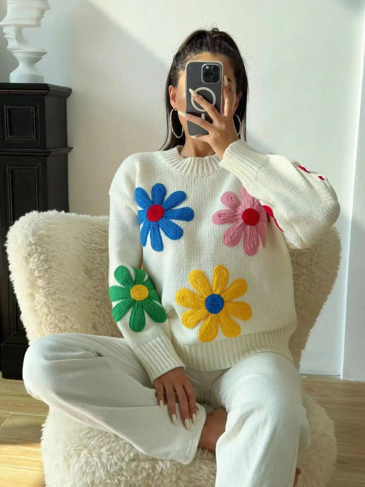 Stilla | Strik Pullover Elegant Blomsterdesign