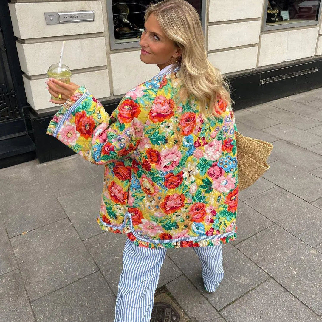 Stilla | Elegant Livlige Farver, Unikt Design Perfekt til Forår og Sommer