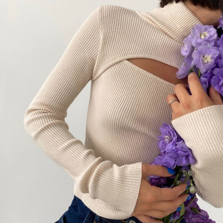 Stilla | Trendy Rullekrave sweater med udsnit