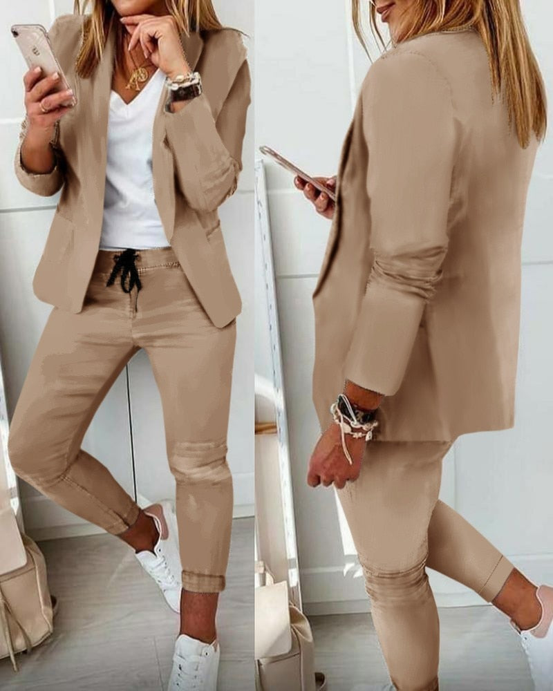 Stilla | Elegant Blazer Sæt To Dele