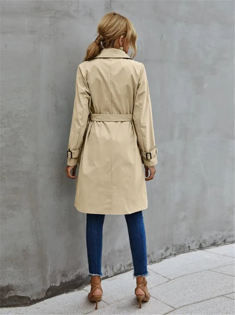 Stilla | Stilfuld Trenchcoat til Kvinder