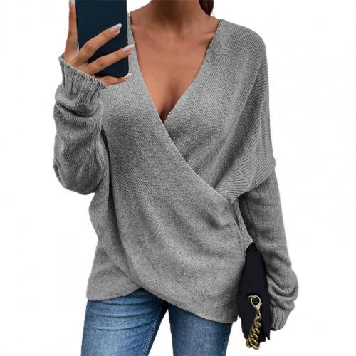 Stilla | Modepullover Langærmet Pullover Med Dybt V-udskæring Til Kvinder I En Ensfarvet Striklook Til Casual Mode I Krydstrik.